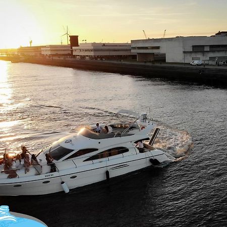 Barco No Coracao Da Cidade - Iate De 5 Estrelas Viana do Castelo Luaran gambar