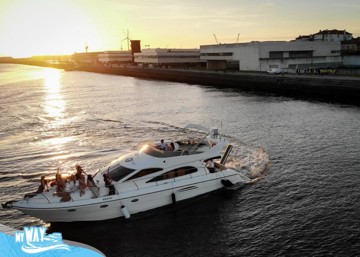 Barco No Coracao Da Cidade - Iate De 5 Estrelas Viana do Castelo Luaran gambar